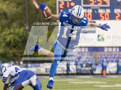 Thumbnail 2 in Simon Kenton @ Highlands photogallery.