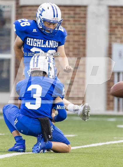 Thumbnail 1 in Simon Kenton @ Highlands photogallery.
