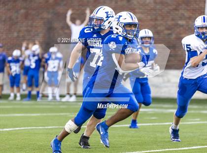 Thumbnail 2 in Simon Kenton @ Highlands photogallery.