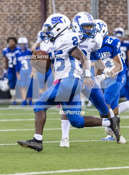Thumbnail 3 in Simon Kenton @ Highlands photogallery.