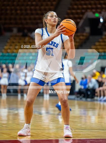 Thumbnail 2 in Pine Creek vs. Grandview (CHSAA 6A Final Four) photogallery.