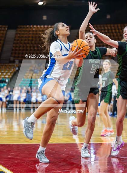Thumbnail 3 in Pine Creek vs. Grandview (CHSAA 6A Final Four) photogallery.