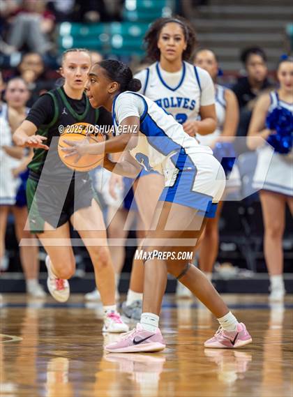 Thumbnail 2 in Pine Creek vs. Grandview (CHSAA 6A Final Four) photogallery.