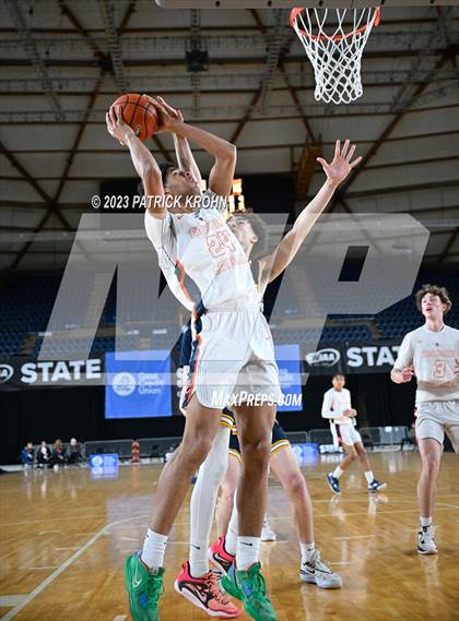 Thumbnail 3 in Bellevue vs. Eastside Catholic (WIAA 3A 5th Place) photogallery.