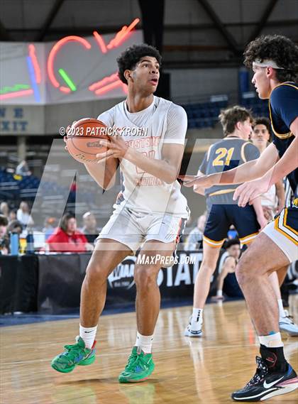 Thumbnail 2 in Bellevue vs. Eastside Catholic (WIAA 3A 5th Place) photogallery.