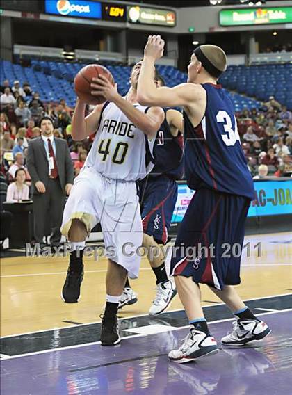 Thumbnail 3 in Vacaville Christian vs. Bradshaw Christian (CIF SJS D5 Final) photogallery.