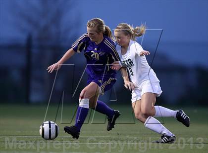 Thumbnail 2 in Fort Collins @ Mountain Vista (CHSAA 5A Quarterfinal) photogallery.