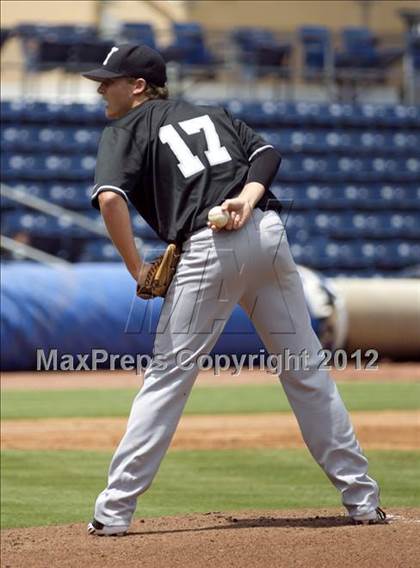 Thumbnail 2 in Hough vs. Middle Creek (NCHSAA 4A State Final) photogallery.