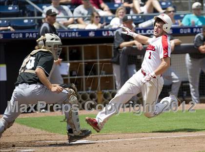Thumbnail 2 in Hough vs. Middle Creek (NCHSAA 4A State Final) photogallery.