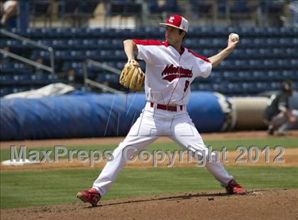Thumbnail 3 in Hough vs. Middle Creek (NCHSAA 4A State Final) photogallery.