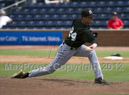 Thumbnail 3 in Hough vs. Middle Creek (NCHSAA 4A State Final) photogallery.