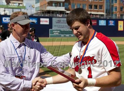 Thumbnail 3 in Hough vs. Middle Creek (NCHSAA 4A State Final) photogallery.