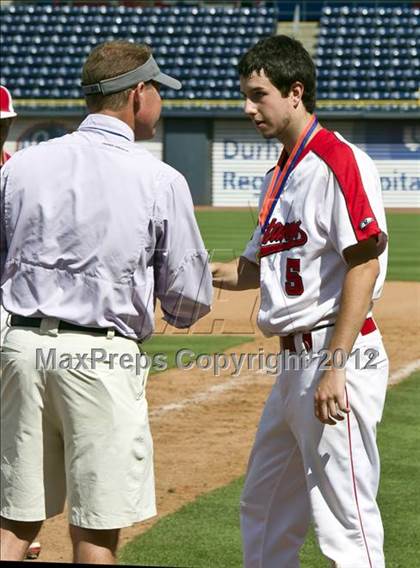 Thumbnail 2 in Hough vs. Middle Creek (NCHSAA 4A State Final) photogallery.