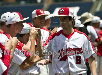 Thumbnail 2 in Hough vs. Middle Creek (NCHSAA 4A State Final) photogallery.