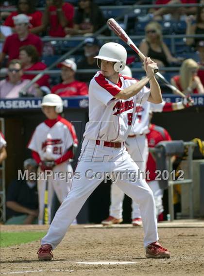 Thumbnail 2 in Hough vs. Middle Creek (NCHSAA 4A State Final) photogallery.