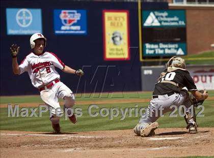 Thumbnail 1 in Hough vs. Middle Creek (NCHSAA 4A State Final) photogallery.