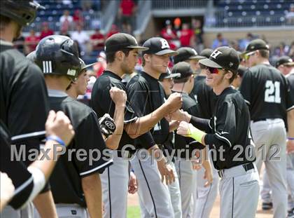 Thumbnail 3 in Hough vs. Middle Creek (NCHSAA 4A State Final) photogallery.
