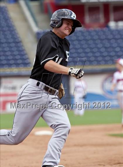Thumbnail 1 in Hough vs. Middle Creek (NCHSAA 4A State Final) photogallery.