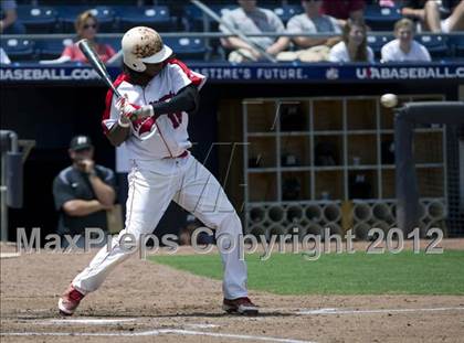 Thumbnail 3 in Hough vs. Middle Creek (NCHSAA 4A State Final) photogallery.