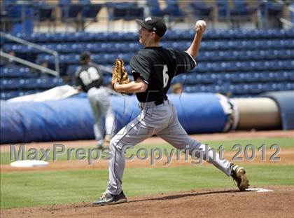 Thumbnail 2 in Hough vs. Middle Creek (NCHSAA 4A State Final) photogallery.