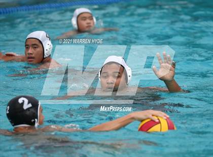 Thumbnail 3 in Monterey Trail @ Laguna Creek photogallery.