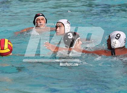 Thumbnail 3 in Monterey Trail @ Laguna Creek photogallery.