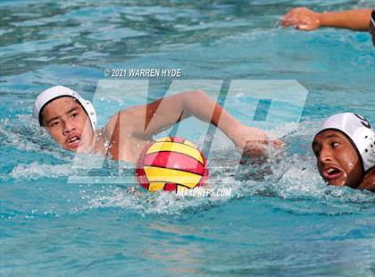 Thumbnail 2 in Monterey Trail @ Laguna Creek photogallery.