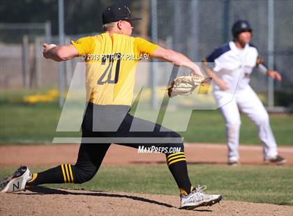 Thumbnail 2 in Del Oro @ Oak Ridge photogallery.