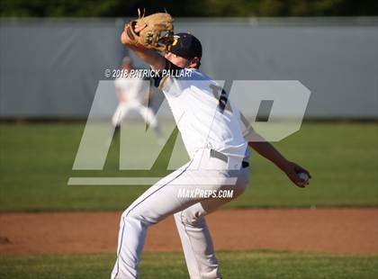 Thumbnail 3 in Del Oro @ Oak Ridge photogallery.