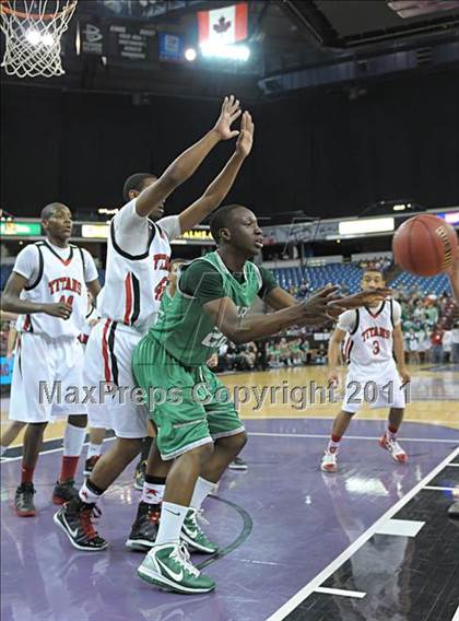 Thumbnail 3 in St. Mary's vs. Antelope (CIF SJS D2 Final) photogallery.