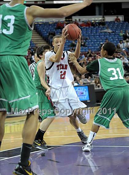 Thumbnail 2 in St. Mary's vs. Antelope (CIF SJS D2 Final) photogallery.