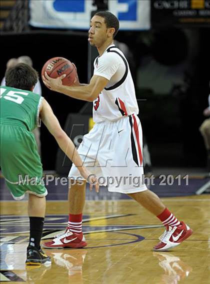 Thumbnail 3 in St. Mary's vs. Antelope (CIF SJS D2 Final) photogallery.