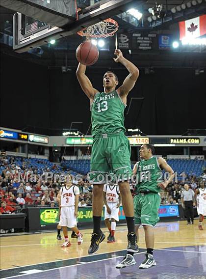 Thumbnail 1 in St. Mary's vs. Antelope (CIF SJS D2 Final) photogallery.