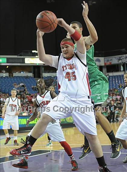 Thumbnail 2 in St. Mary's vs. Antelope (CIF SJS D2 Final) photogallery.