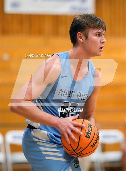 Thumbnail 1 in Pleasant Valley vs. El Capitan (NorCal Tip-off Tournament) photogallery.
