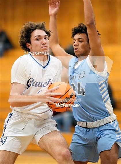 Thumbnail 1 in Pleasant Valley vs. El Capitan (NorCal Tip-off Tournament) photogallery.