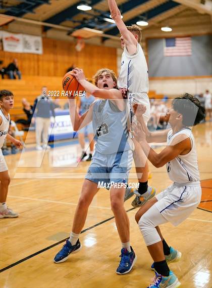Thumbnail 1 in Pleasant Valley vs. El Capitan (NorCal Tip-off Tournament) photogallery.