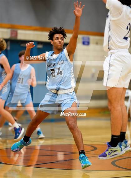 Thumbnail 2 in Pleasant Valley vs. El Capitan (NorCal Tip-off Tournament) photogallery.