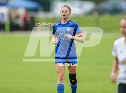 Thumbnail 2 in New Covenant Academy vs. St. Vincent (MSHSAA Class 1 Semifinal) photogallery.