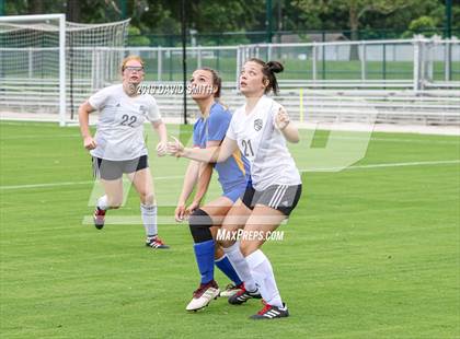 Thumbnail 2 in New Covenant Academy vs. St. Vincent (MSHSAA Class 1 Semifinal) photogallery.