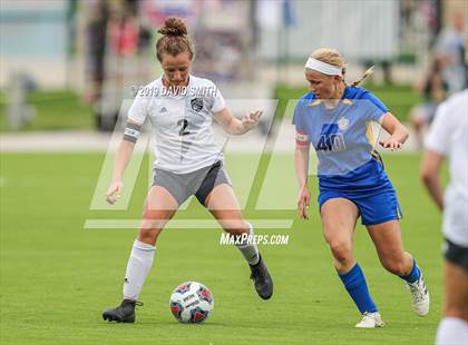 Thumbnail 3 in New Covenant Academy vs. St. Vincent (MSHSAA Class 1 Semifinal) photogallery.