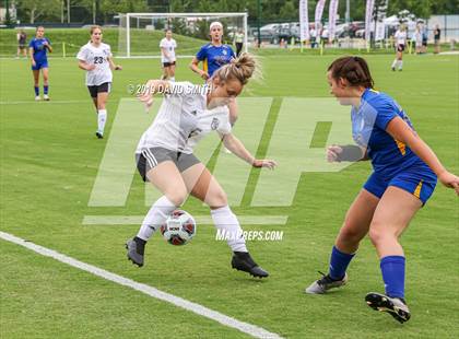 Thumbnail 3 in New Covenant Academy vs. St. Vincent (MSHSAA Class 1 Semifinal) photogallery.
