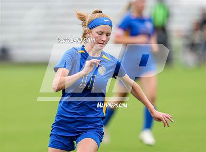 Thumbnail 3 in New Covenant Academy vs. St. Vincent (MSHSAA Class 1 Semifinal) photogallery.