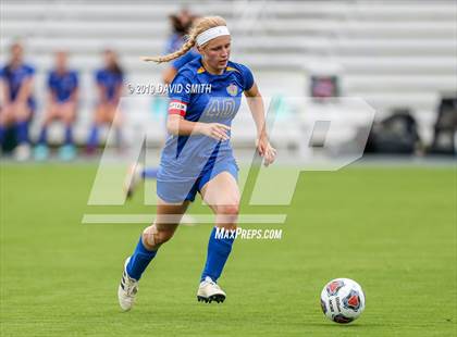 Thumbnail 2 in New Covenant Academy vs. St. Vincent (MSHSAA Class 1 Semifinal) photogallery.