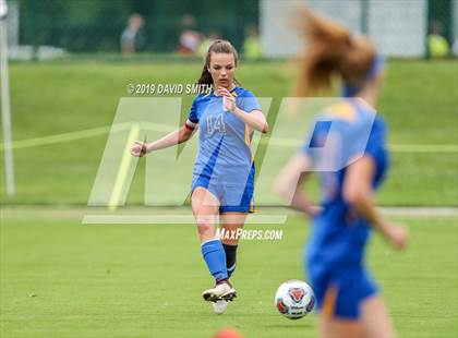 Thumbnail 1 in New Covenant Academy vs. St. Vincent (MSHSAA Class 1 Semifinal) photogallery.