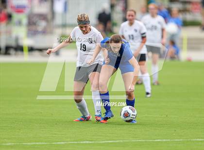 Thumbnail 2 in New Covenant Academy vs. St. Vincent (MSHSAA Class 1 Semifinal) photogallery.