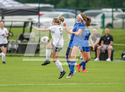Thumbnail 3 in New Covenant Academy vs. St. Vincent (MSHSAA Class 1 Semifinal) photogallery.