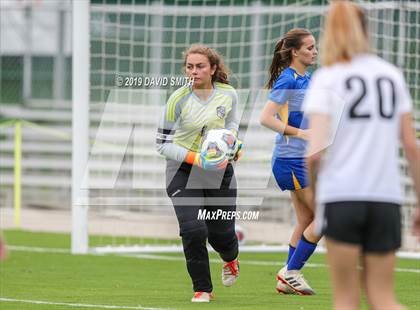 Thumbnail 1 in New Covenant Academy vs. St. Vincent (MSHSAA Class 1 Semifinal) photogallery.
