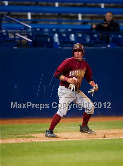 Thumbnail 2 in El Toro vs. Esperanza (Hard 9 National Classic) photogallery.