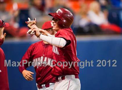 Thumbnail 2 in El Toro vs. Esperanza (Hard 9 National Classic) photogallery.